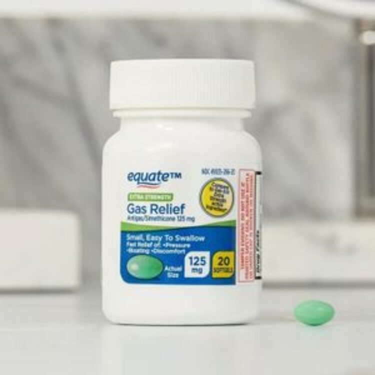 Equate Extra Strength Gas Relief 125mg, Fast-Acting Simethicone Antigas Softgels for Bloating, Pressure, and Discomfort, Easy to Swallow, 20 Count